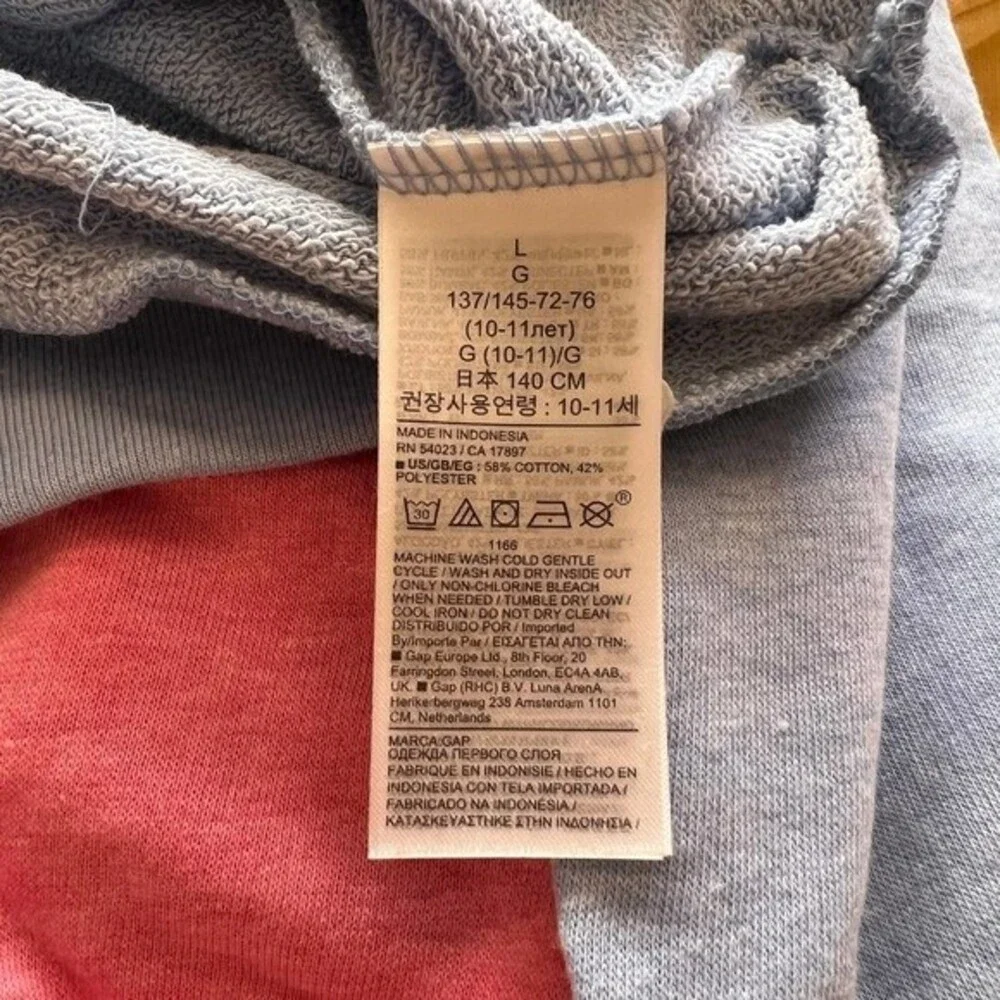 Gap kids blue sweater long sleeve sweatshirt ruffle detail on sleeve size L(10)